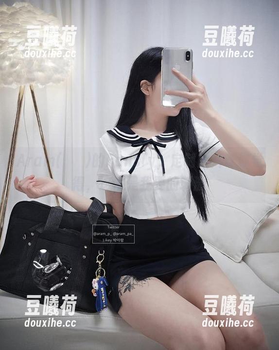 Aram(아람)的Fansly，定制图片让你觉得，这才是我要的刺激