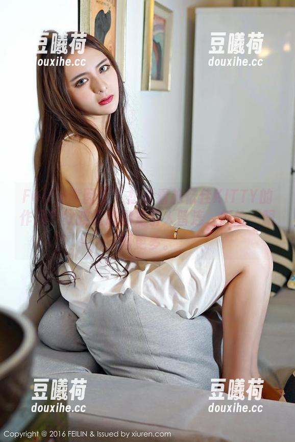Feilin嗲囡囡 - 想要看施忆佳KITTY的作品？女孩姿态倒是引人留连，想偷一眼再更多。
