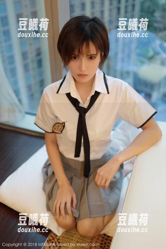 MFStar模范学院 - 网盘里的柳侑绮Sevenbaby，牛仔裤不只是一条裤子啊，好想下载去试试。