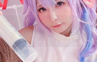 一不小心点开Sayo Momo的高清图库,夏日泳装居然也是罪证