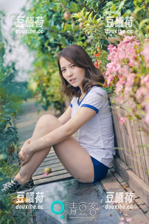 TGOD推女神-施忆佳Kitty酱 TGOD推女神 - 施忆佳Kitty酱你别藏了,双人作品是不是从此多了一份默契和欢乐?