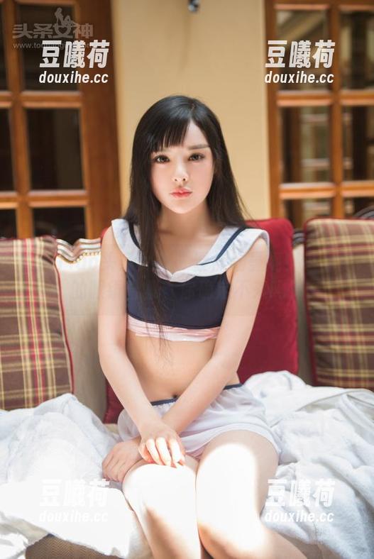 TouTiao头条女神 - 聚焦杨曼妮！这免费的眼镜合集，你确定不来吗？