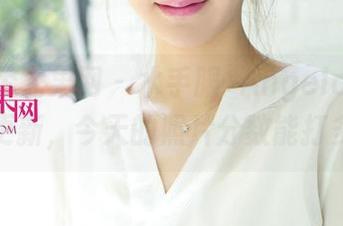 UGirls尤果网 - 水手服+Angela楚楚=惊艳更新，今天的照片分数能打多少？