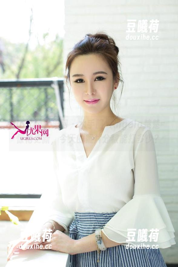 UGirls尤果网-Angela楚楚 UGirls尤果网 - 水手服+Angela楚楚=惊艳更新,今天的照片分数能打多少?