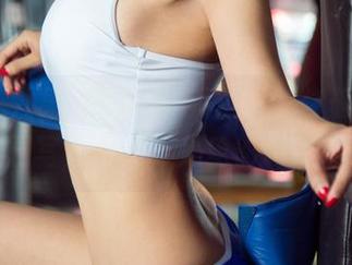 UGirls尤果网 - 喂，乔依琳，你确定这是校园写真，而不是电影海报吗？