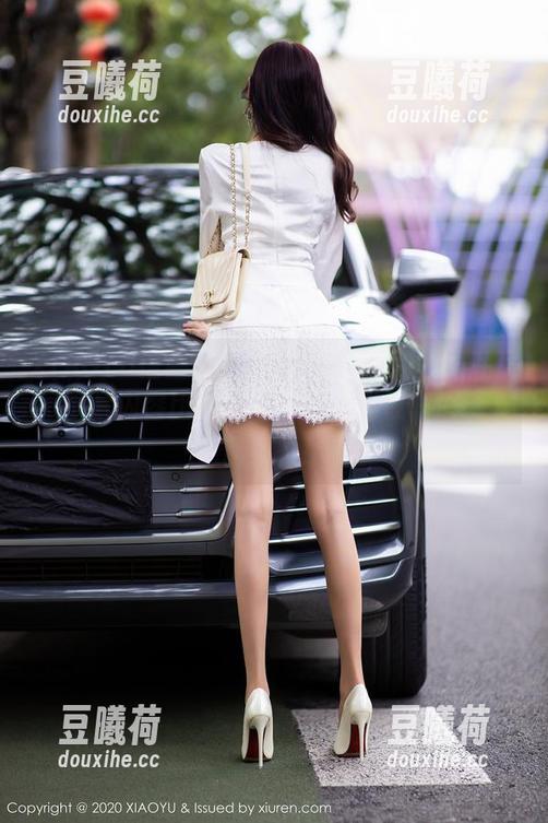 XIAOYU语画界 - 楚恬Olivia的校服私房，图片内容比我那本厚厚的高数书还要丰富多彩！