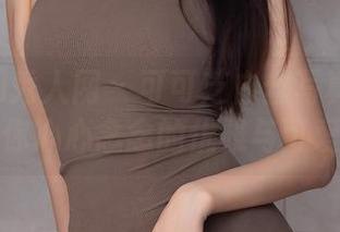 Xiuren秀人网 - 可可芝白丝写真：这里有你心心念念的优雅与可爱。