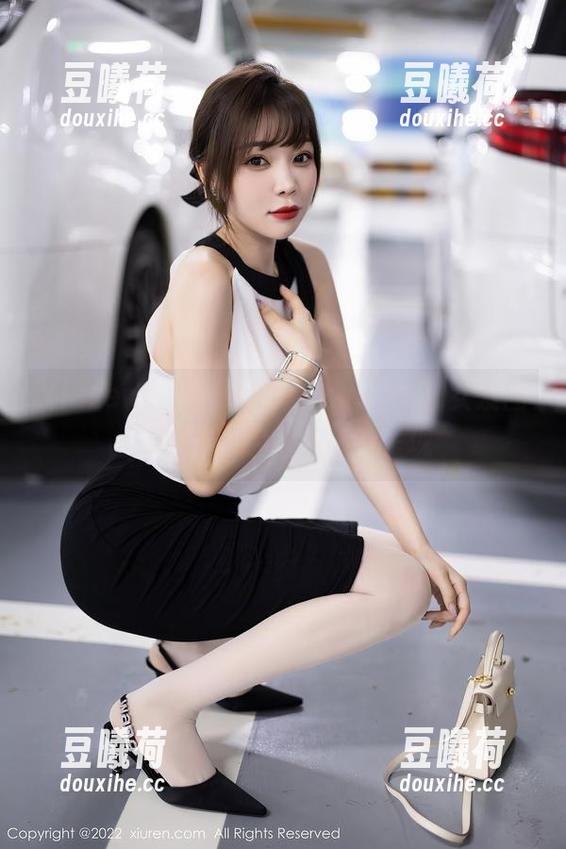 Xiuren秀人网-王馨瑶yanni Xiuren秀人网 - 王馨瑶yanni,女友图库中的小宇宙,高清呈现
