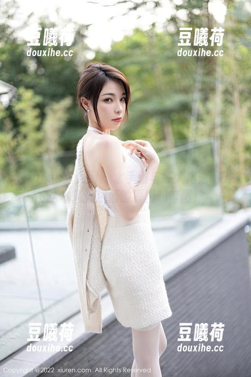 Xiuren秀人网 - 水手服与陈大榕：翻开这本风起浪涌的原图和套图！