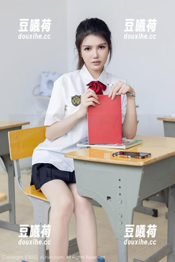 Xiuren秀人网 - 看看静颜宁的高清修女照片，是对于禁忌的诙谐表达吗？