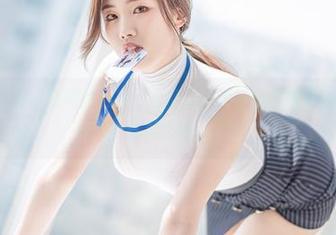 Yebin(전예빈)短裙作品集：别傻了，更新的不仅是姿势，还有你的心悸。