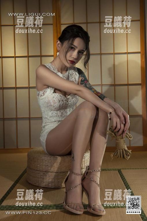 丽柜-兔子 丽柜 - 兔子驾到!情丝图集中透露的美图秘笈,让人想试试!