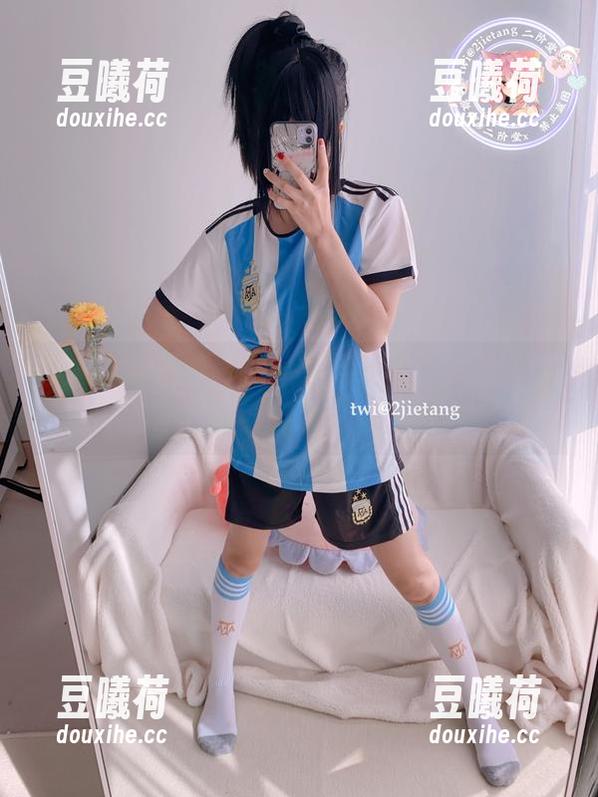 照片里的僵尸，二阶堂宅绘子到底想表达啥？