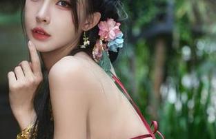 从万圣节的私房图包里，探寻余多多Dudu的小心机