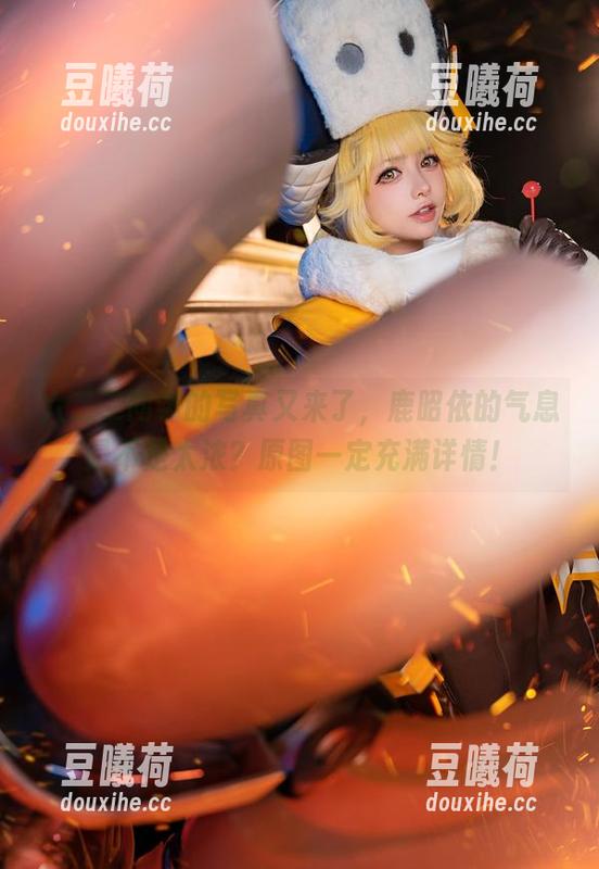 六二二同学 六二二同学的写真又来了,鹿昭依的气息是不是太浓?原图一定充满详情!