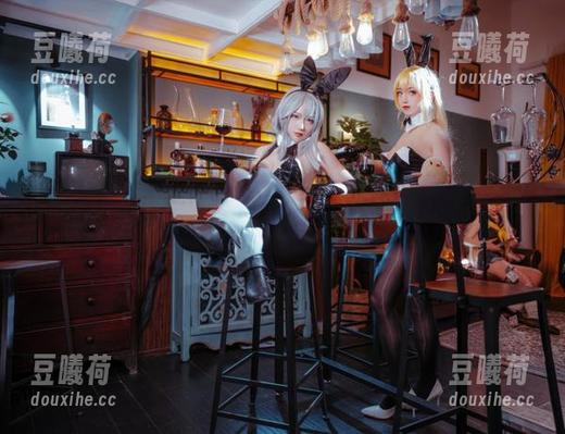 别眨眼！原图和更新的刺青Poi纯白组合，来得猝不及防！