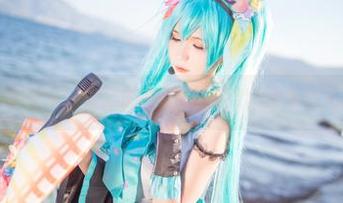 高倍放大，北之北的兔女郎哪个角度最迷人？