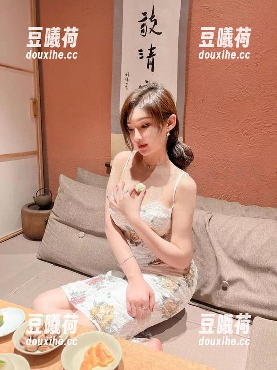 周妍希 微密圈 - 周妍希原图决不打码,浴室都是她的秀场!