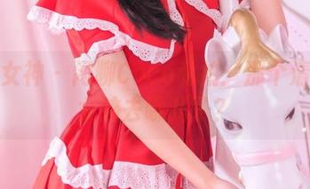 头条女神 - 闲聊Coco私拍：那个清纯的女孩去哪儿了？