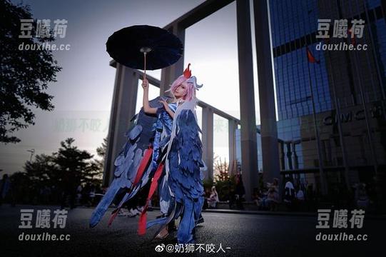 奶狮不咬人写真：嫦娥如梦，来看看这精选的风采。