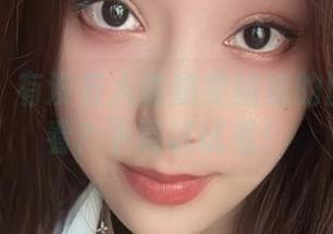 微密圈 - 有没有人说奶雯姐姐的图片真好看？下载试试看！