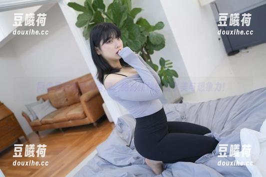 宋哈娜 网盘里的黑白宋哈娜:绝对挑战你的审美与想象力!