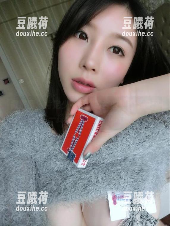 小芯酱 微密圈 - 肯定少不了小芯酱的制服,来网盘一探究竟,马上下载!