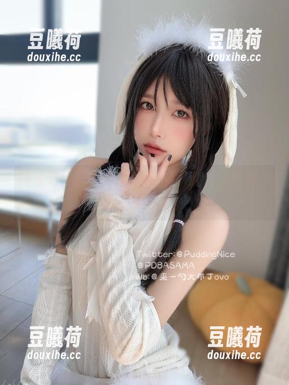 翻滚吧，布丁大法！KTV露脸合集写真，段子真会唱。