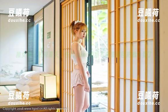 推女神 - 热辣夏天，伍月yuer最新写真集这回把我电到了