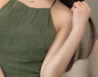 推女神 - 在柠檬c_lemon的浴室里：原图散发出不靠谱的“精致感”
