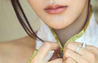 推女郎 - Lina的JK原图，有种让我想掀起裙子的冲动？绝对不止我一个人这样想吧。