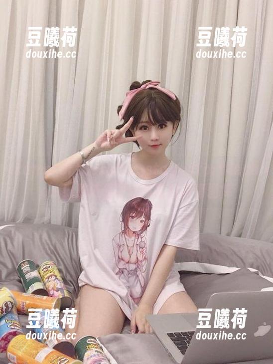 camefortheshoes,stayedfortheshow！是依酱呀的高跟鞋高清图库