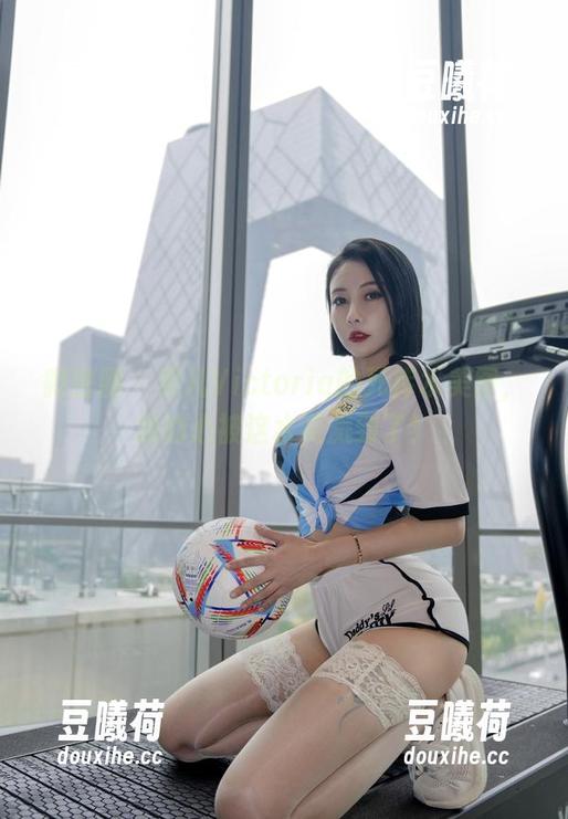 果儿Victoria 微密圈 - 果儿Victoria的死库水美图,我的心被这水花溅到了!