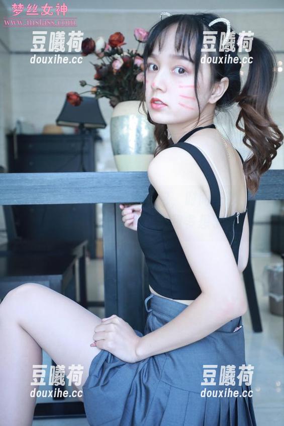 梦丝女神 - 刘诺旗袍图包，时而安静，时而俏皮，唔，难道是我多想了？