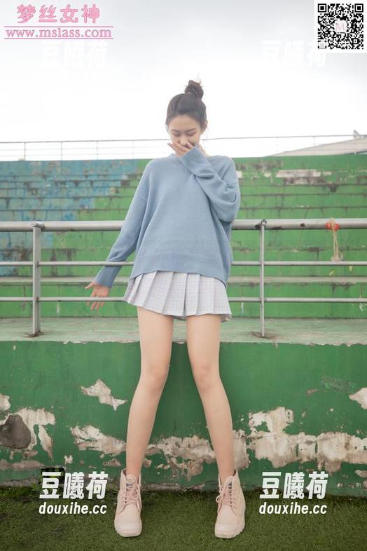 梦丝女神-苏柔 梦丝女神 - 夏季时光,苏柔的新图片不止是个美丽的外衣吧?