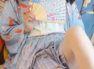 森萝财团 - 天台的美图，没有人能拒绝小樱的邀请吧？