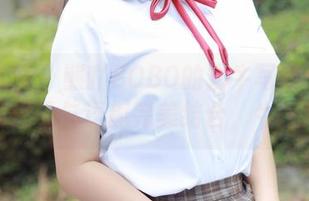 模范学院 - 熊吖BOBO的奶牛写真：当你想要的温柔与逗趣完美结合，牛气冲天！