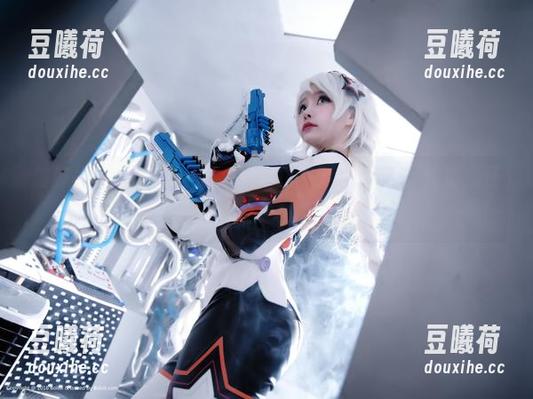 波萝社 - 定制‘厨娘’写真，柳侑绮的家常菜比明星还亮眼！