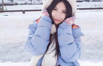 爱蜜社 - 套图：乐乐Mango在镜子前的自拍独白，分享我的发型挣扎史！