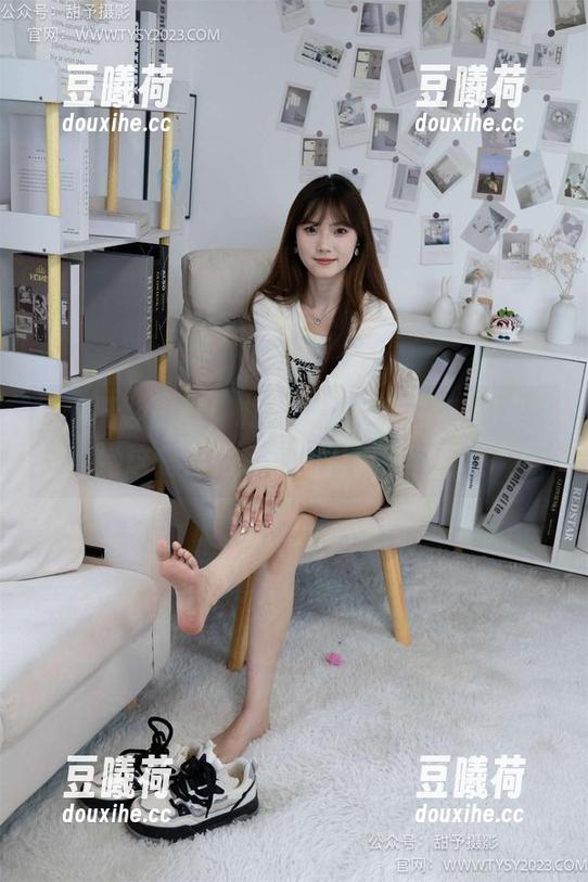 甜予摄影 - 看！璇璇的JK制服福利图集，她这是要把我带回青春时代吗？