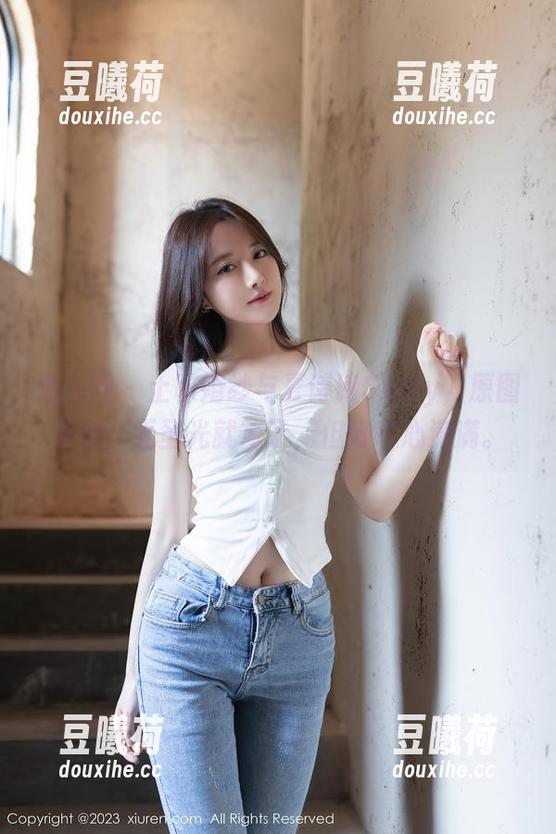秀人网 - 土味婚纱与夏诗诗Sally，原图来啦，无圣光就算了，但好奇心满满。