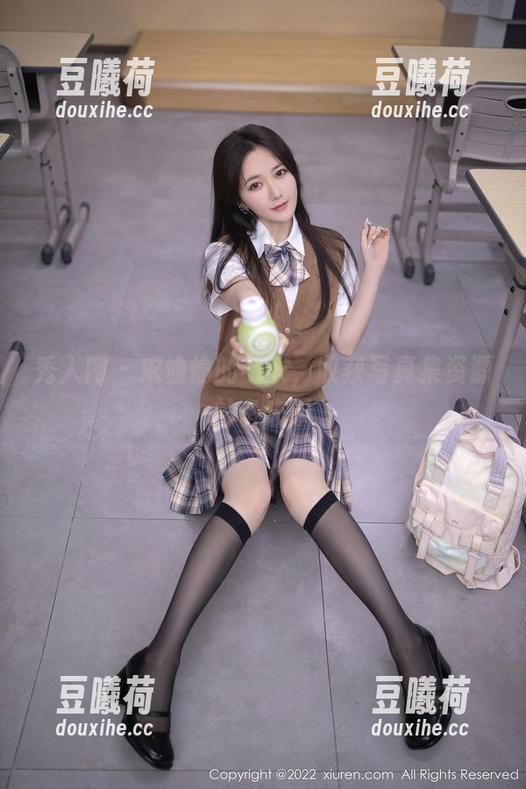 秀人网 - 宋愉愉的毛衣，收获写真集资源的备忘录