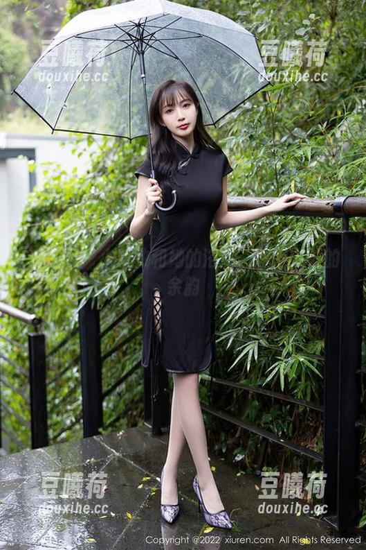 秀人网 - 小嘉敏和她的浴缸：原图之外的余韵