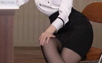 秀人网 - 徐安安的睡衣写真，穿着好像没穿的那种