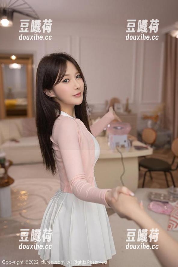 秀人网 - 女神？林文文的作品集真有那么夸张吗？给你点不一样的见解。