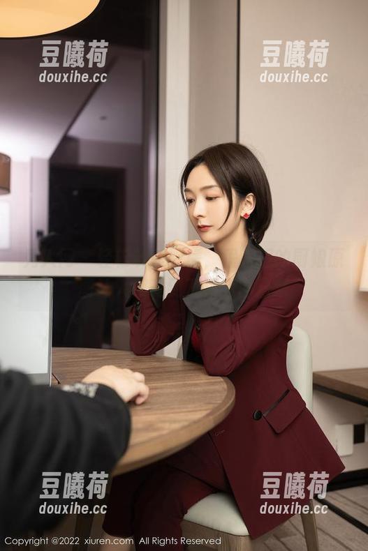 秀人网 - 轻松玩转厨房，程程程的厨娘原图让人感受到了温暖的日常