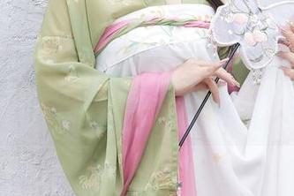 秀人网 - 美七Mia的棉袜合集：穿上就不想脱的神奇壁纸！