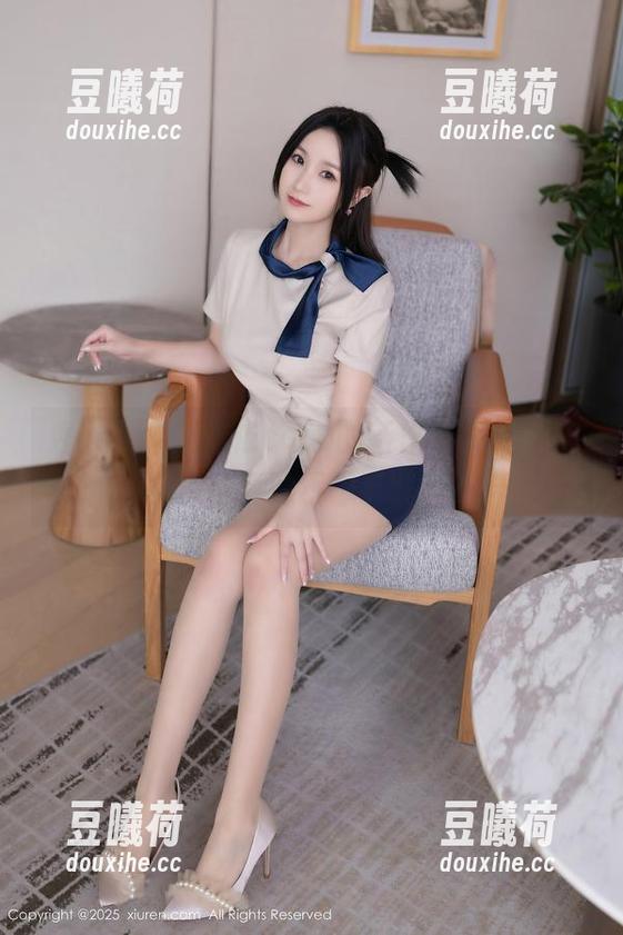 秀人网 - 赵惟依coco的新作，少女写真集！你真的不想下载吗？