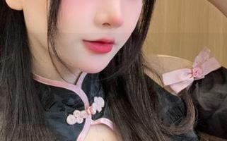 秋山AkI让高清壁纸也有了灵魂，mirror彩云之魅醉人不已