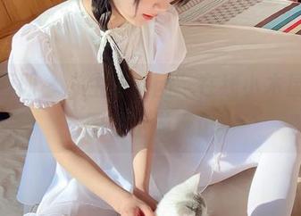 稚乖画册 - “生煎团团”在线小木屋，美图线上游玩记